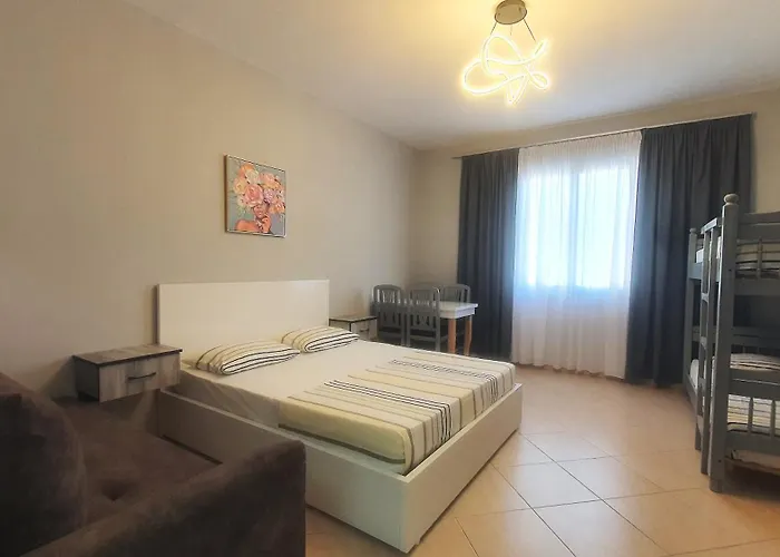 Helios Hotel&Hostel